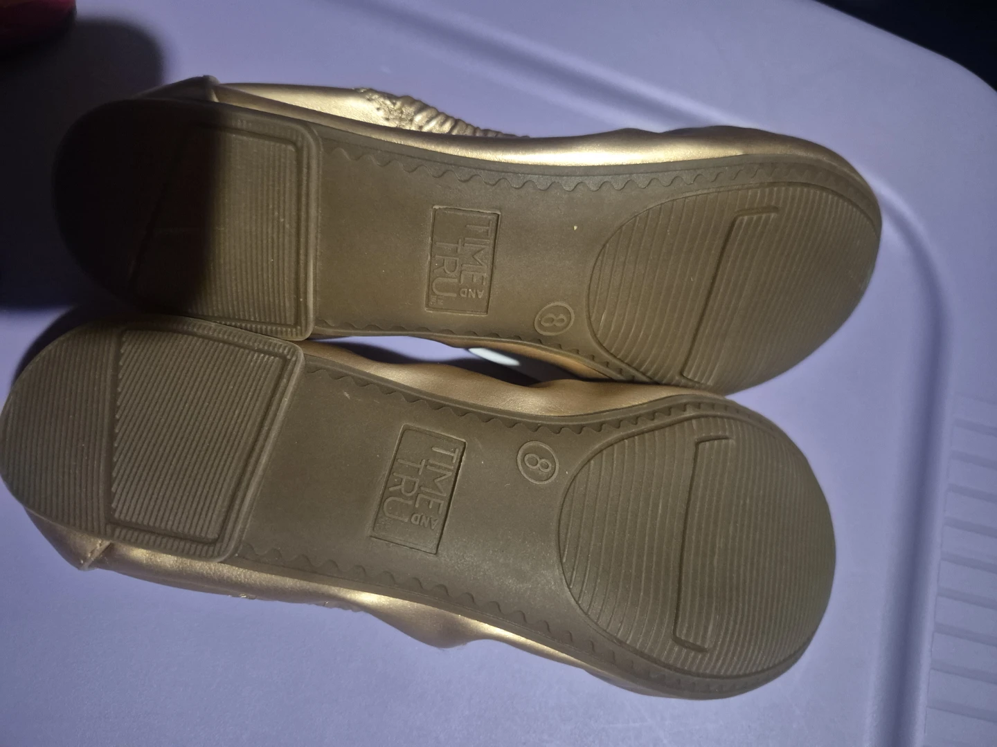 Time and Tru Women's Gold Ballet Flats Size 8 - photo 4
