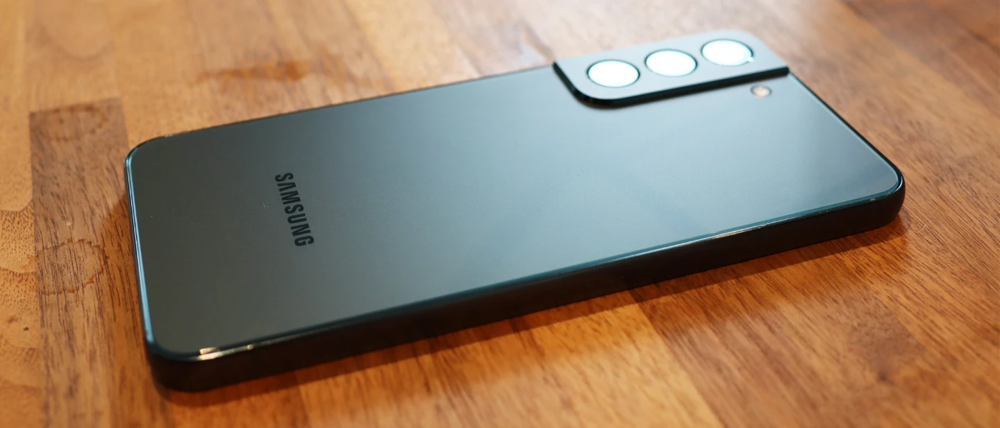 Samsung Galaxy S22 Smartphone - Black