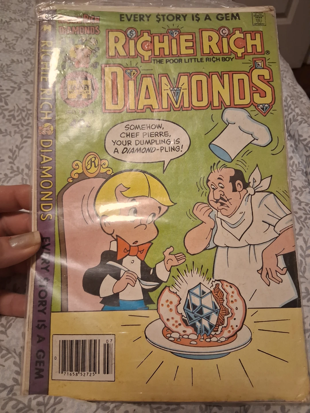 Richie Rich Diamonds Comic Book #48 - photo 2