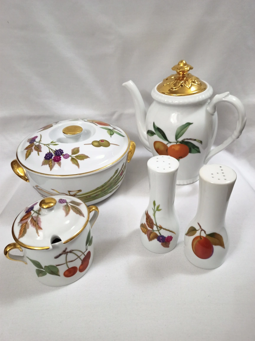 Vintage Fruit Decorated Porcelain Serving Dish Set