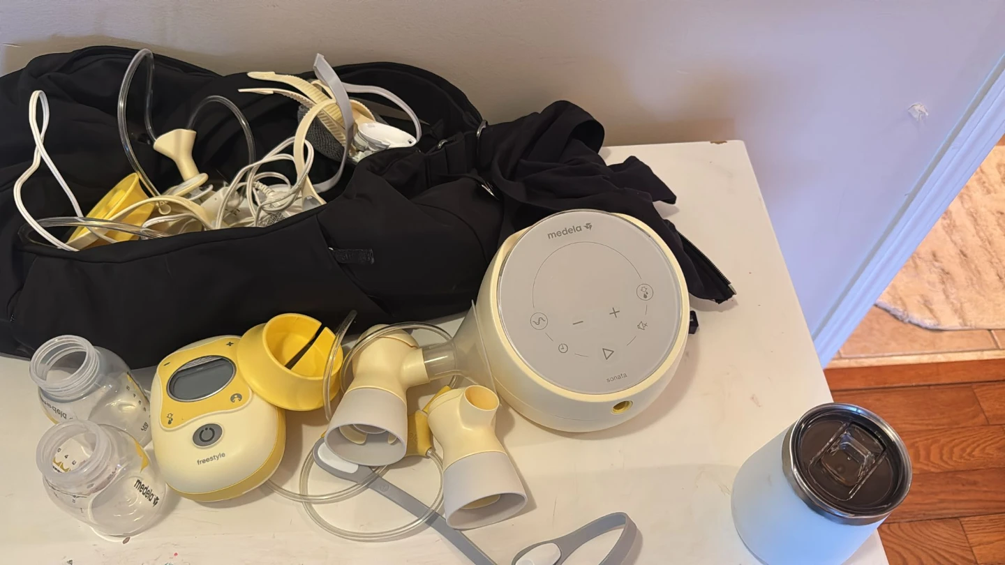 Medela Sonata and Freestyle Electric Breast Pump Set