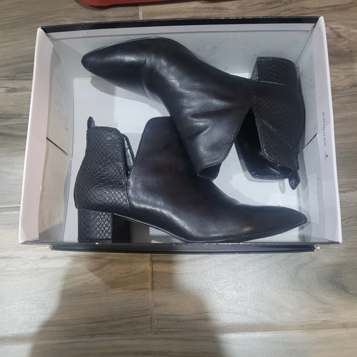 Nine West Black Leather Ankle Boots Size 6.5