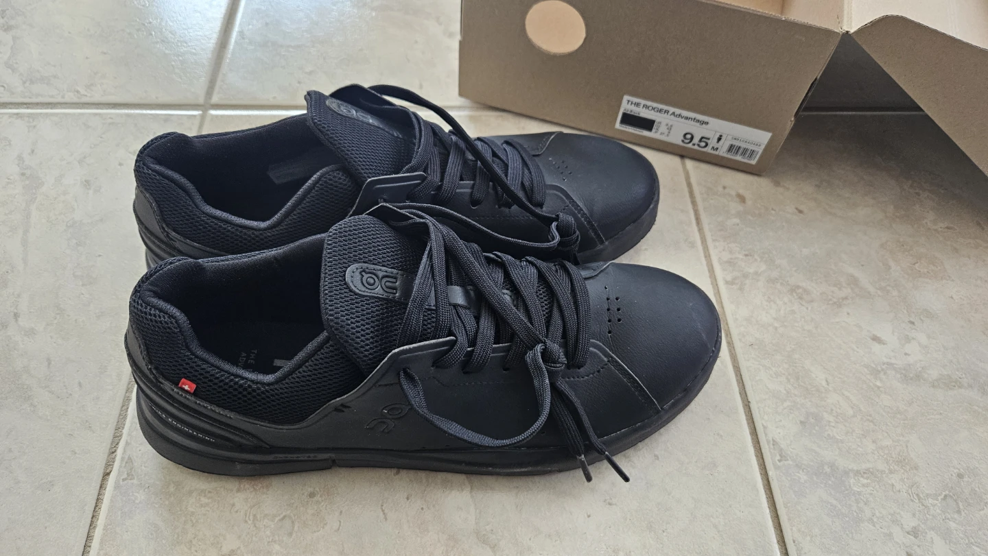 BRAND NEW-The Roger Advantage Shoes