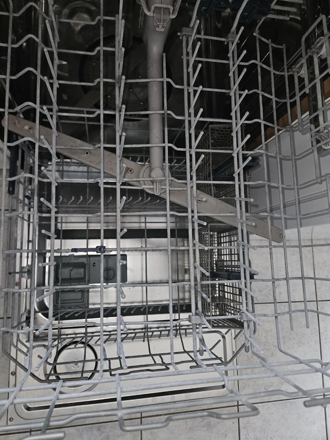 Samsung Stainless Steel Dishwasher - photo 4