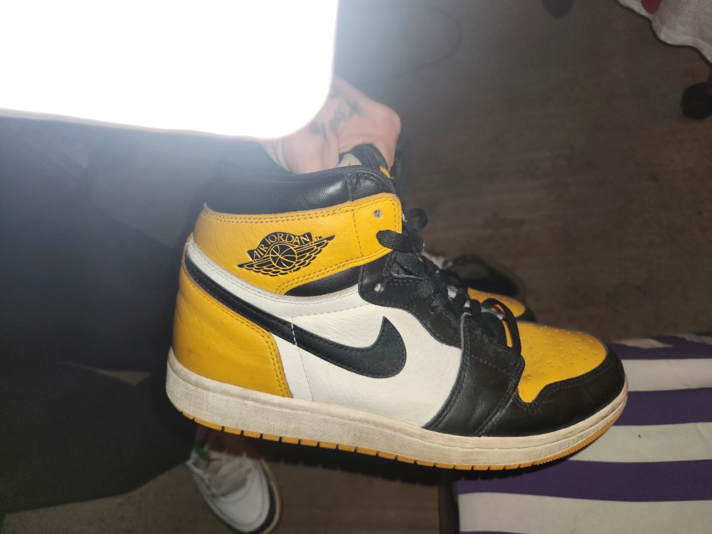 Air Jordan 1 High OG Taxi - photo 2