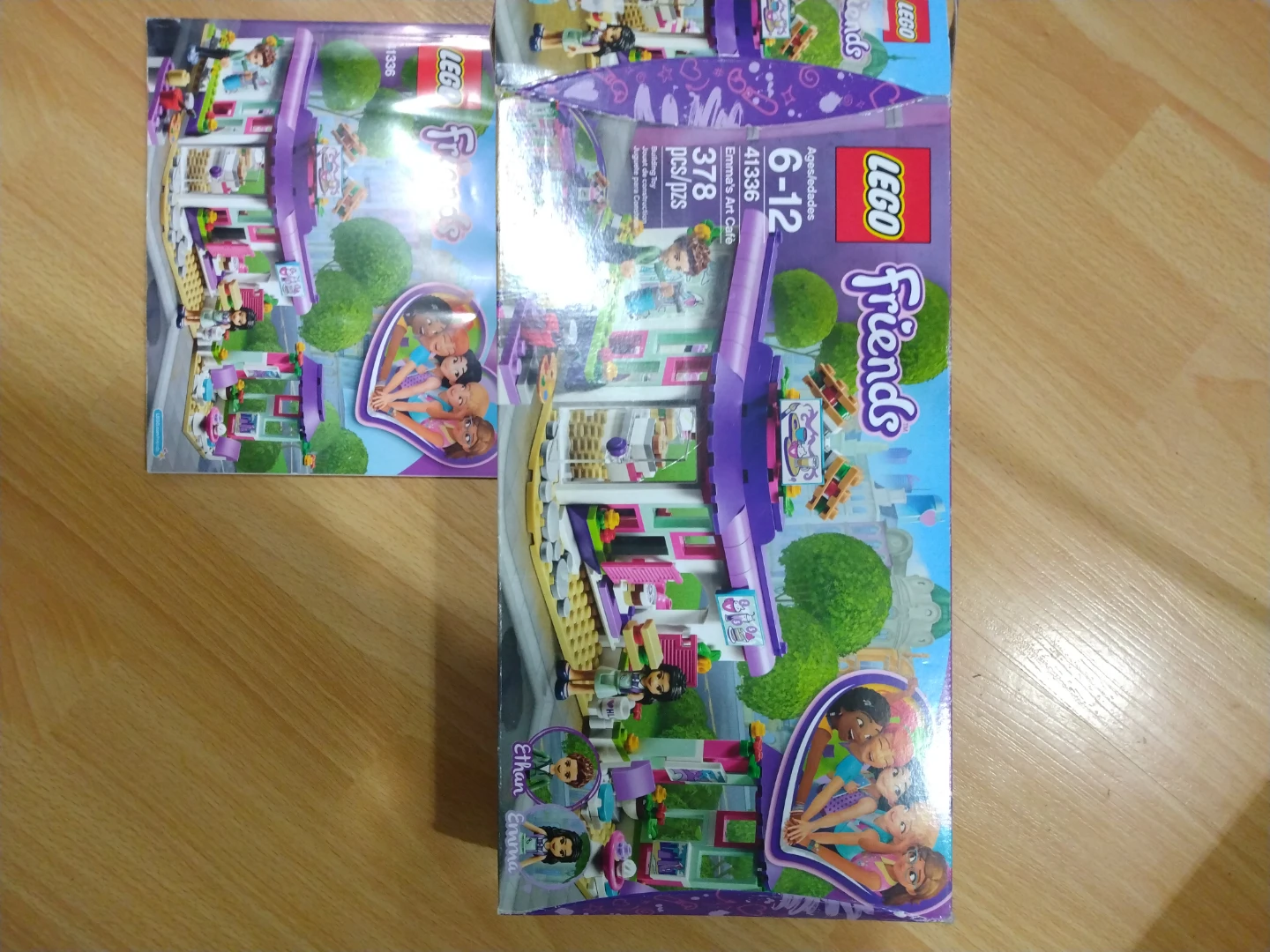 LEGO Friends Emma's Art Cafe - photo 4