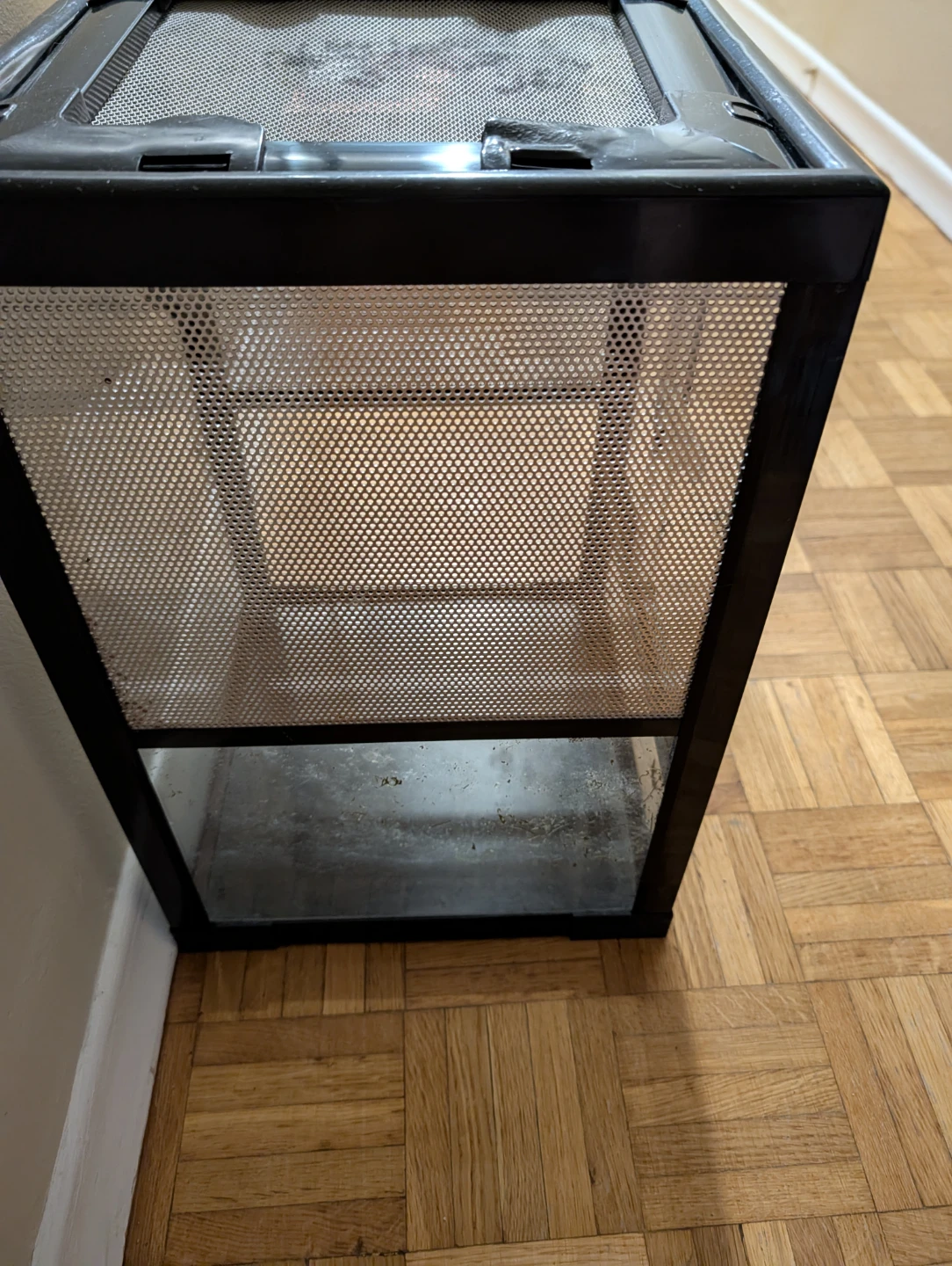 Terrarium Reptile Tank with Thermometer