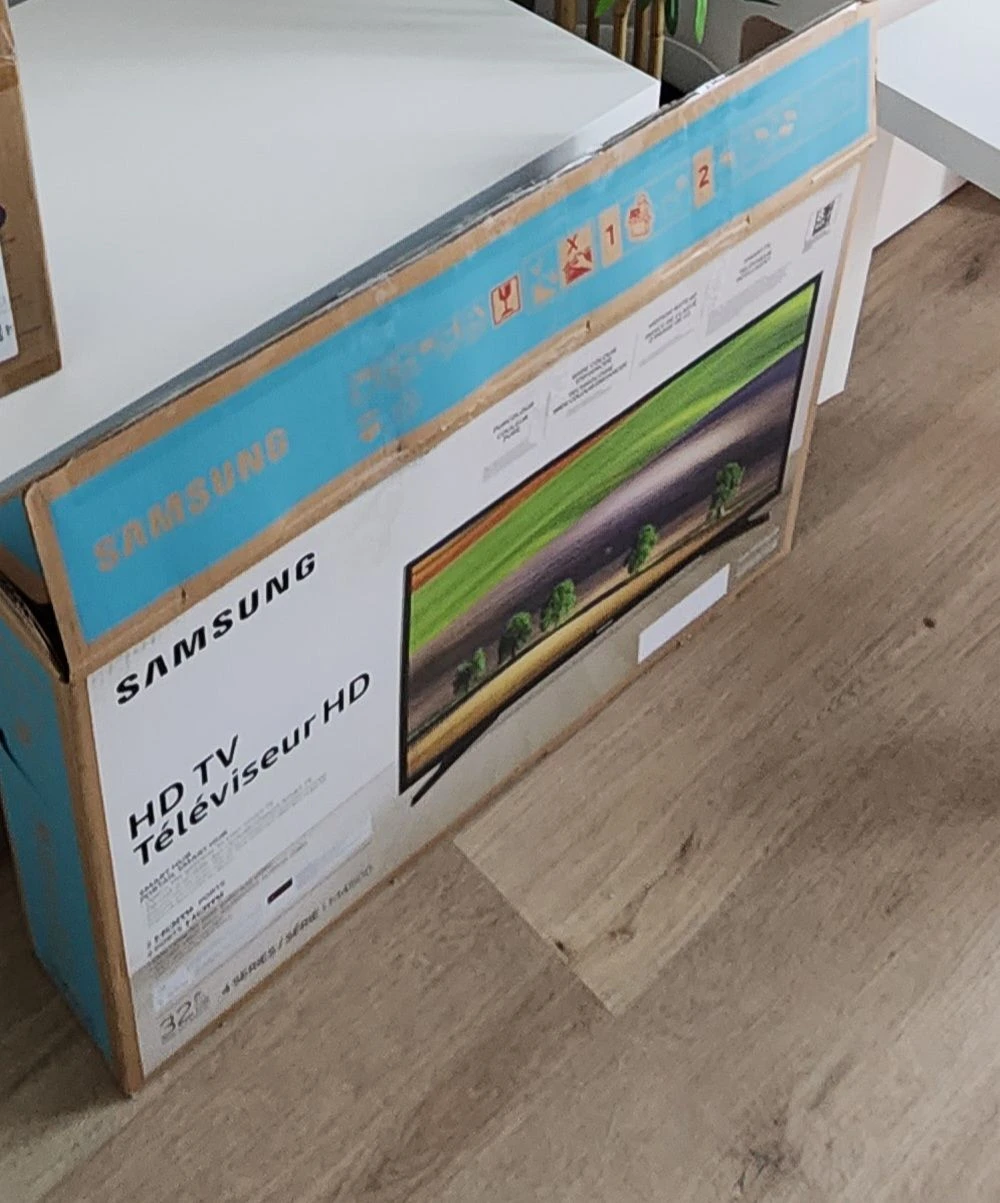 Samsung HD Smart TV 32 inch - photo 3