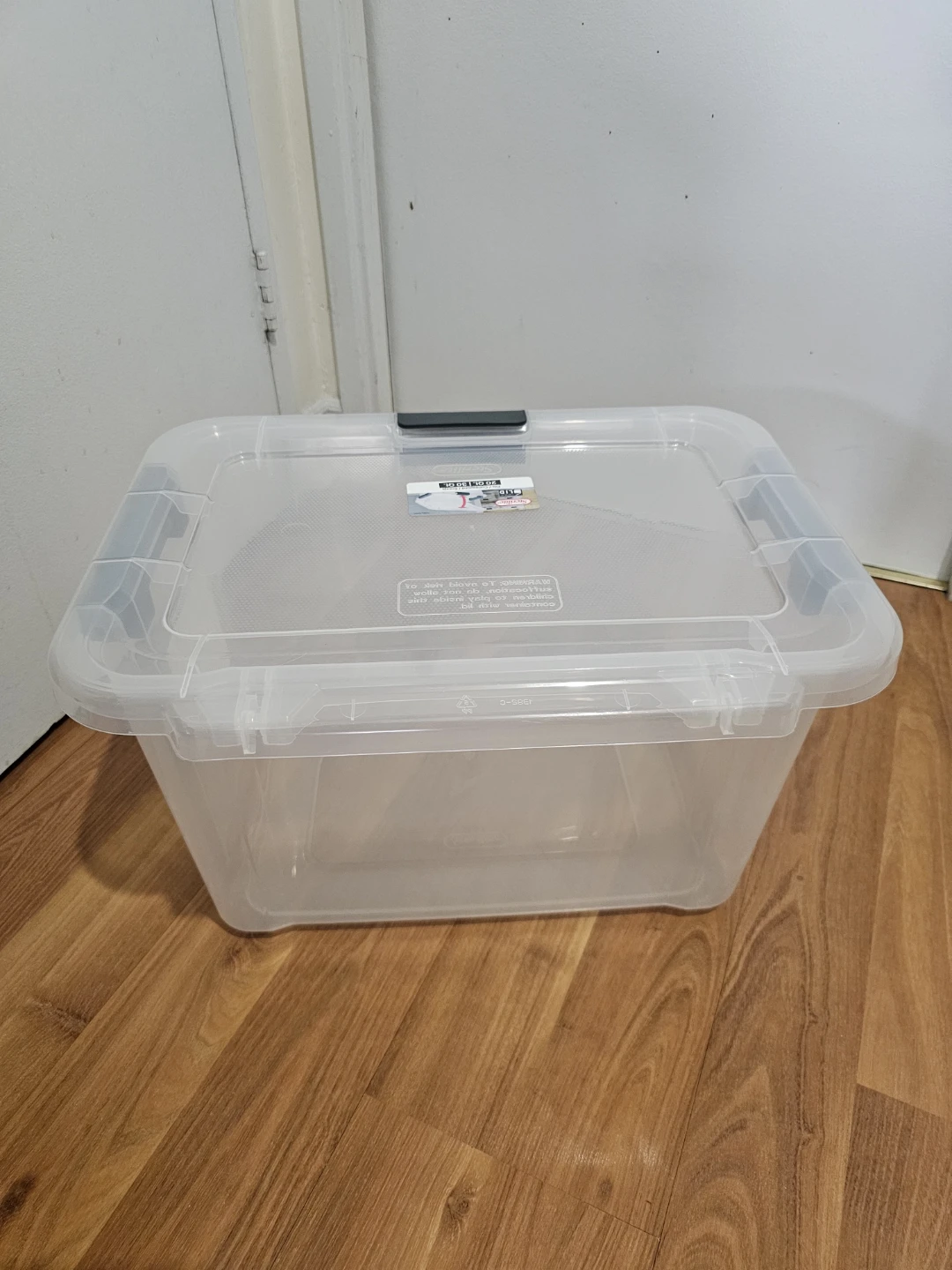 Sterilite Hinge 28 L/30 QT. Storage Bin, Flat Gray - photo 3