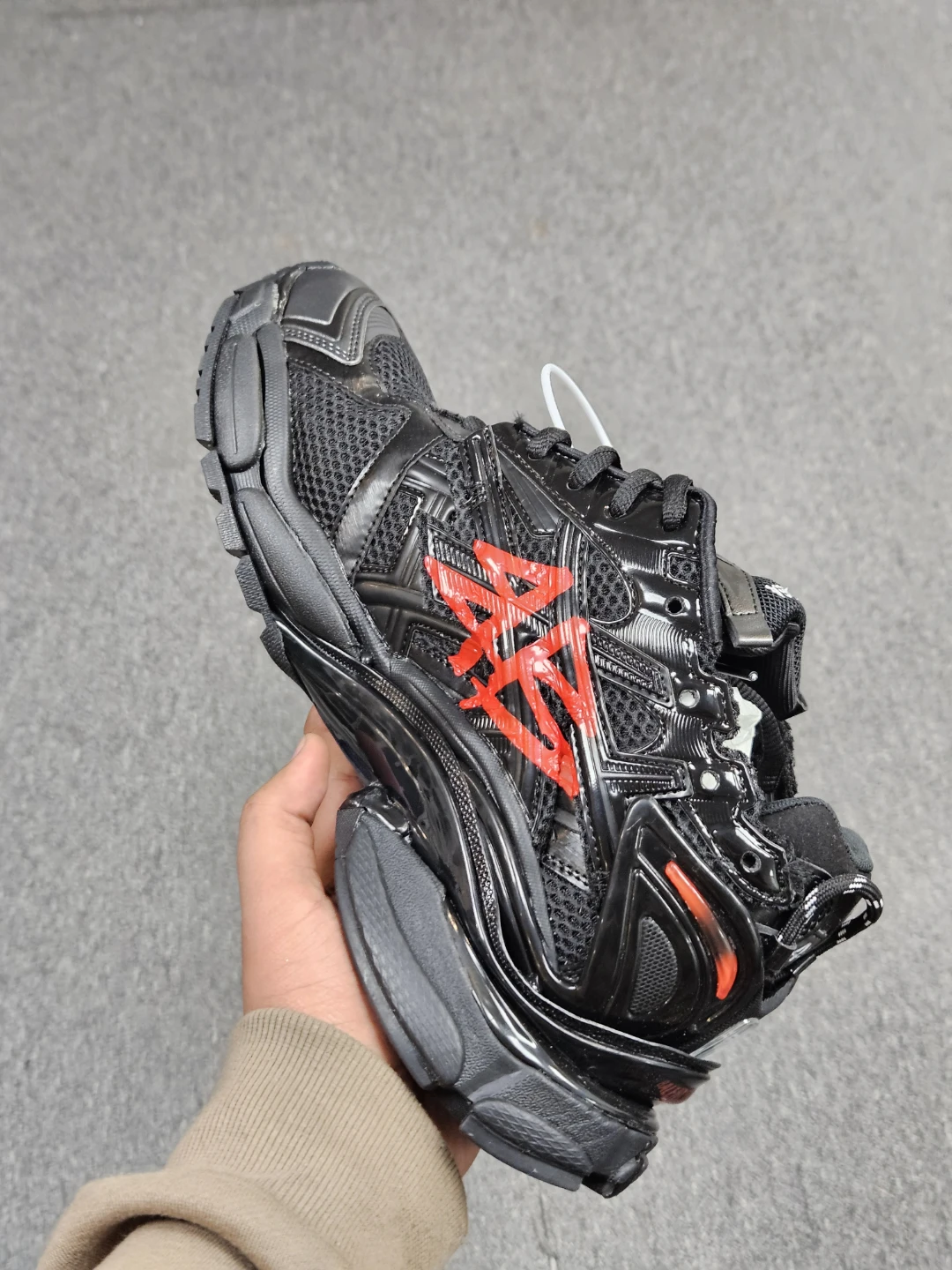 Balenciaga Track Runner Sneakers Black Red Graffiti Size 42 - photo 3