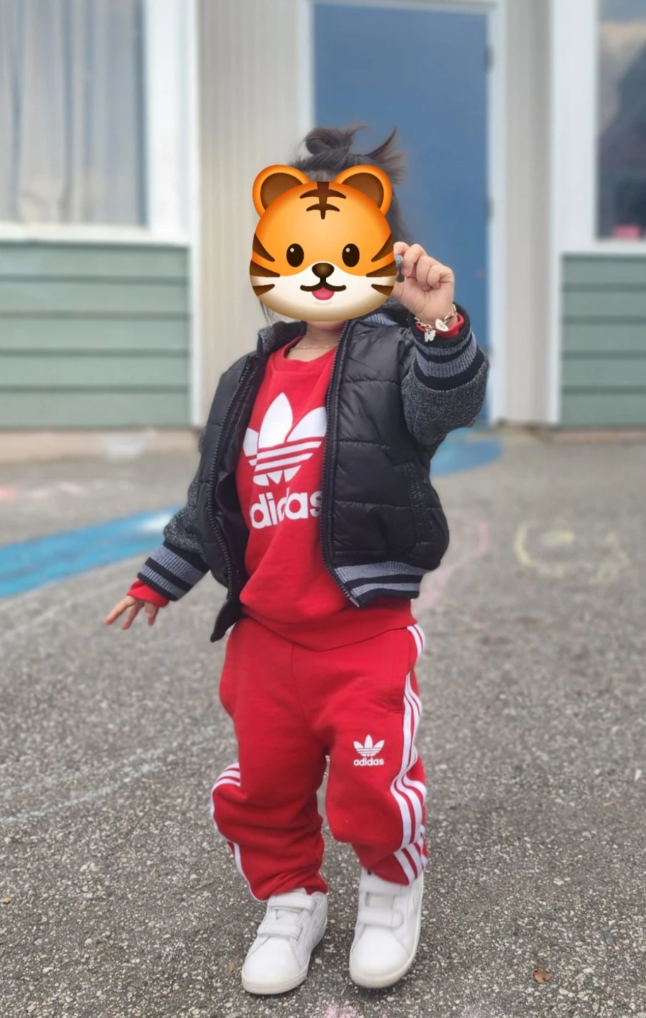 Adidas Red Tracksuit 2T - photo 3