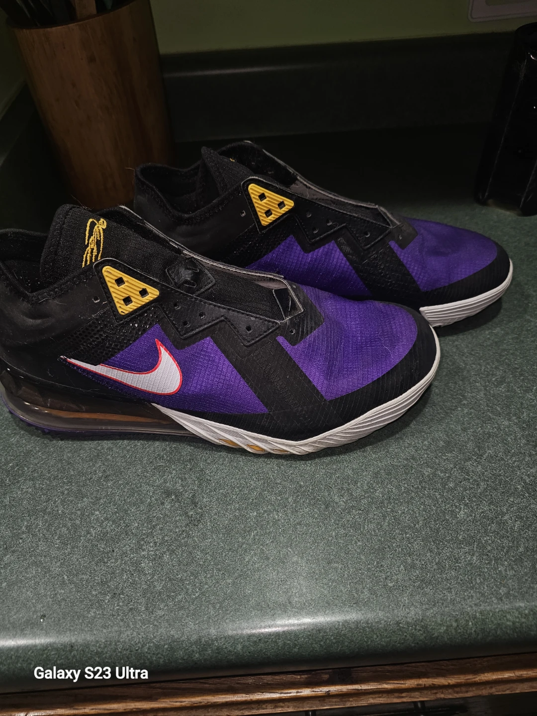 Nike LeBron James Basketball Shoes - photo 2