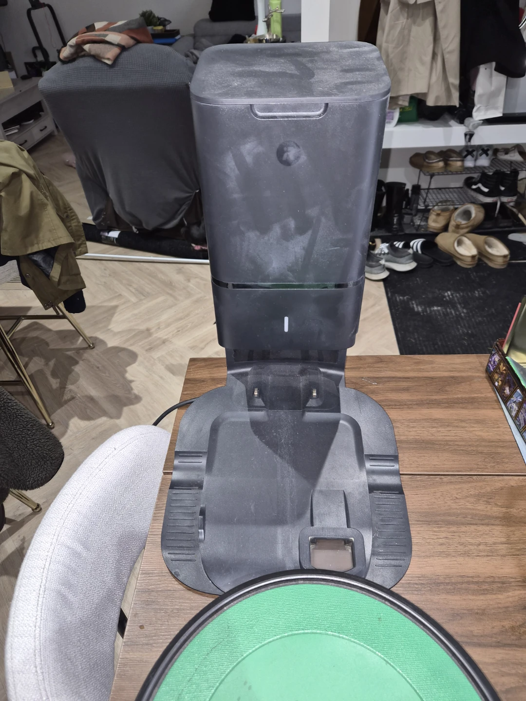 iRobot Roomba Robot Vacuum with Charging Dock