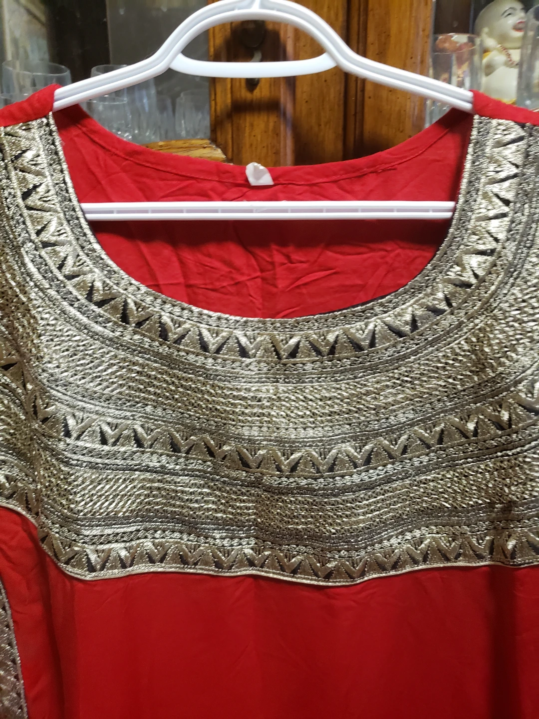 Red Kurti with Gold Embroidery Size 44 - photo 2