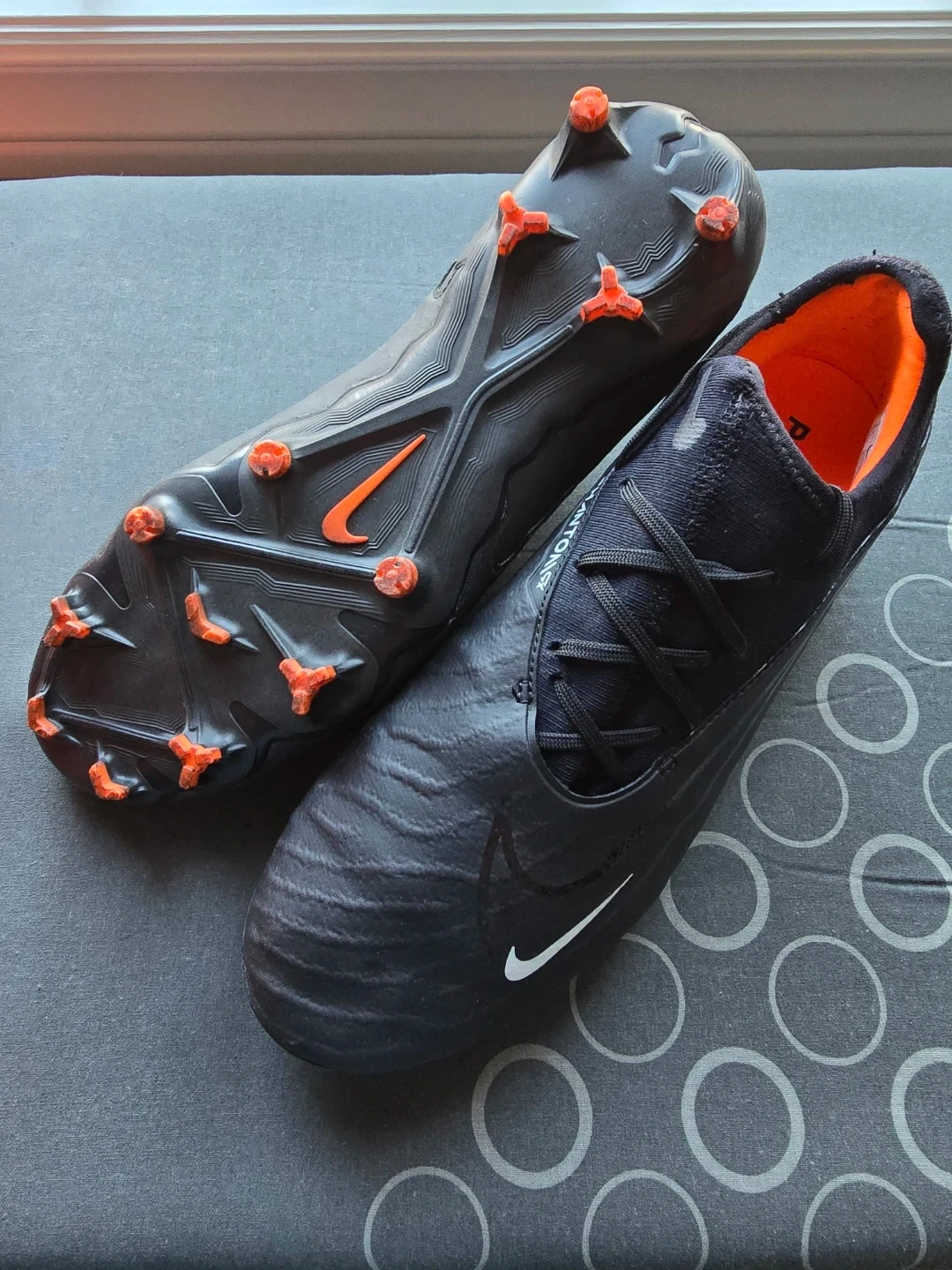 Nike Phantom GX Pro FG Soccer Cleats Black/Summit White Men's 9