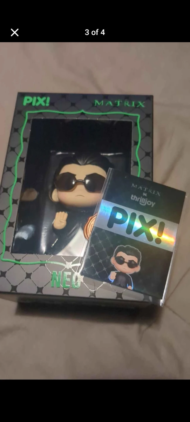The Matrix PIX! Neo Limited Edition Collectible Figure - photo 3