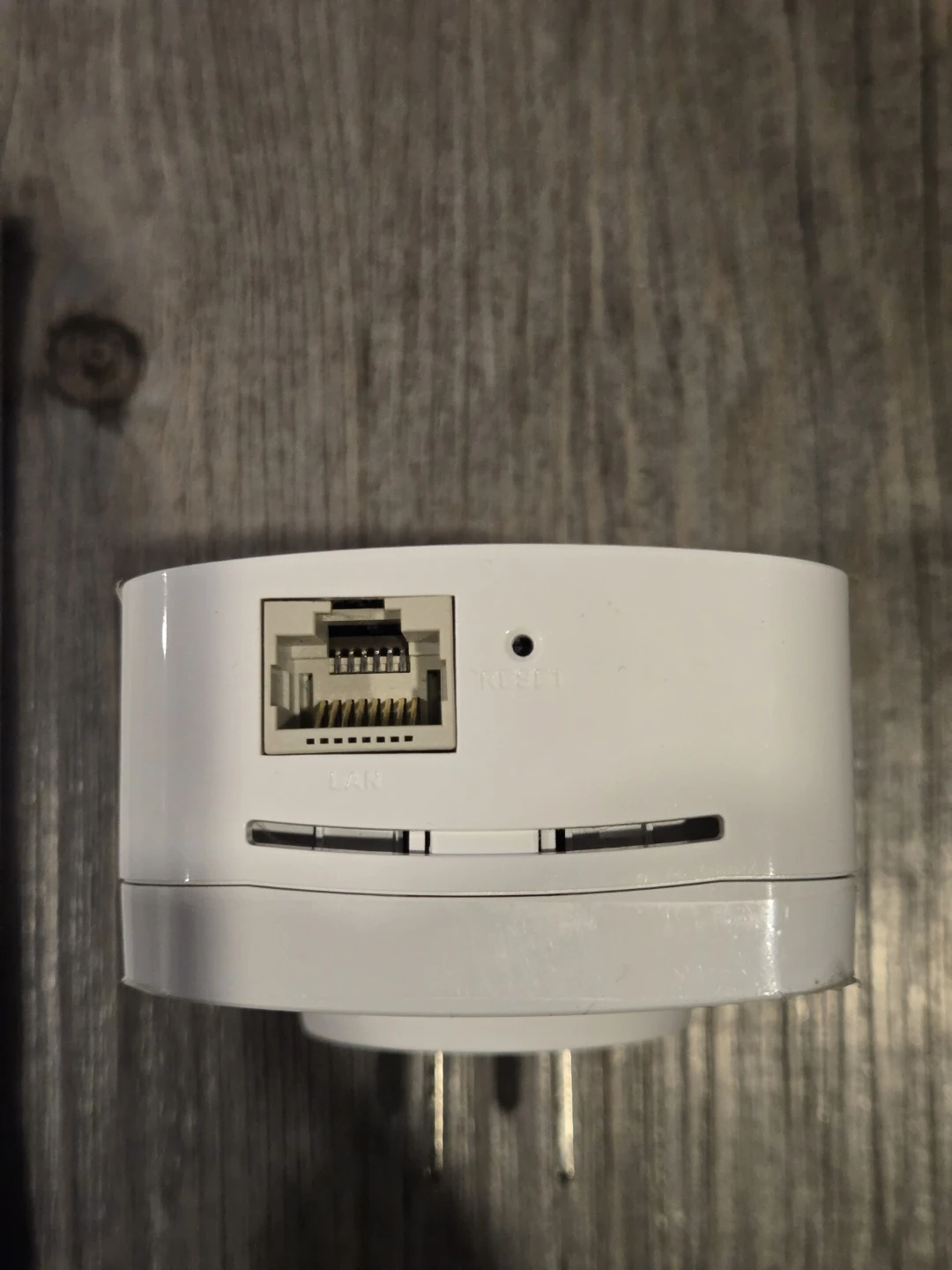 D-Link DAP-1330 N300 Wi-Fi Range Extender - photo 3