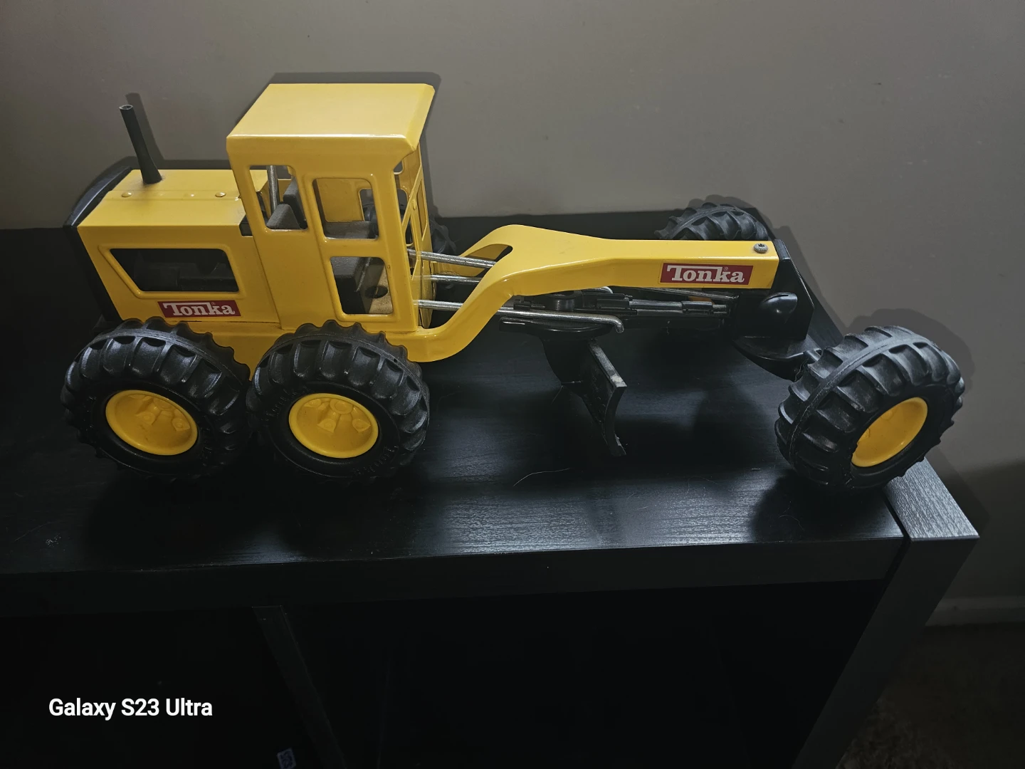 Assorted Tonka Construction Toy Vehicles