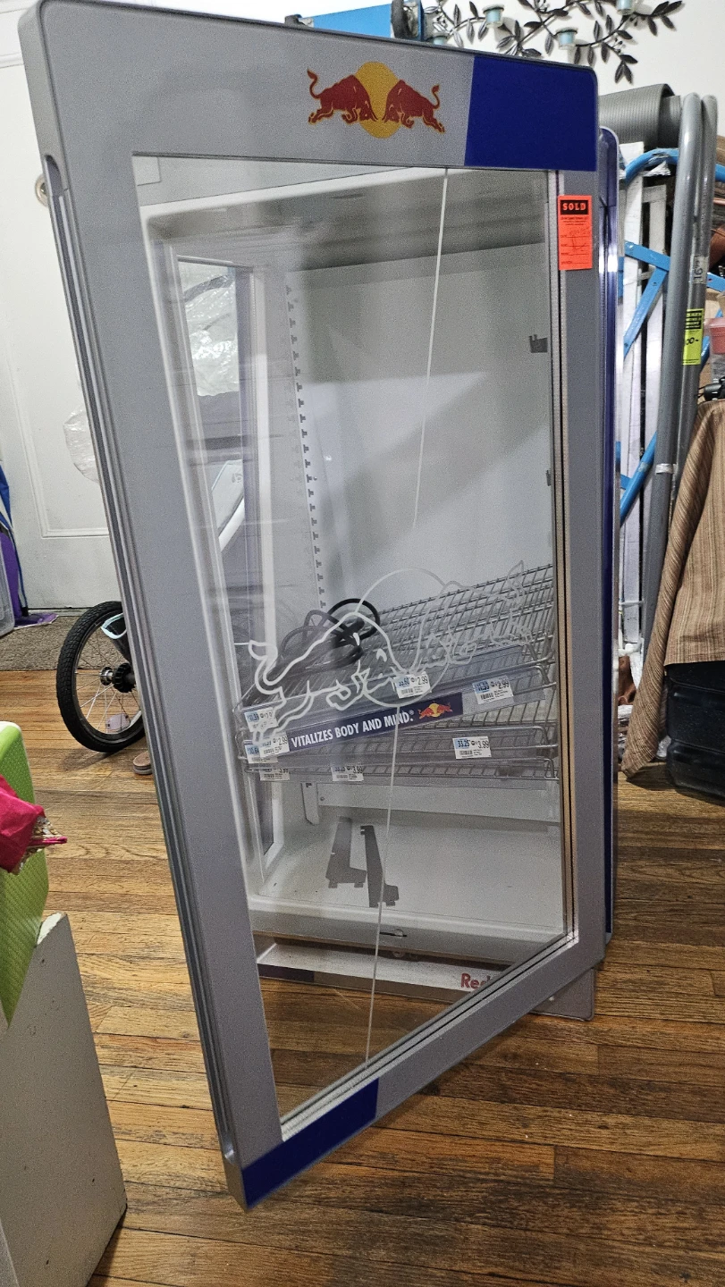 🔥RED BULL FRIDGE - Official Merchandise, Perfect Condition! 🔥 - photo 5