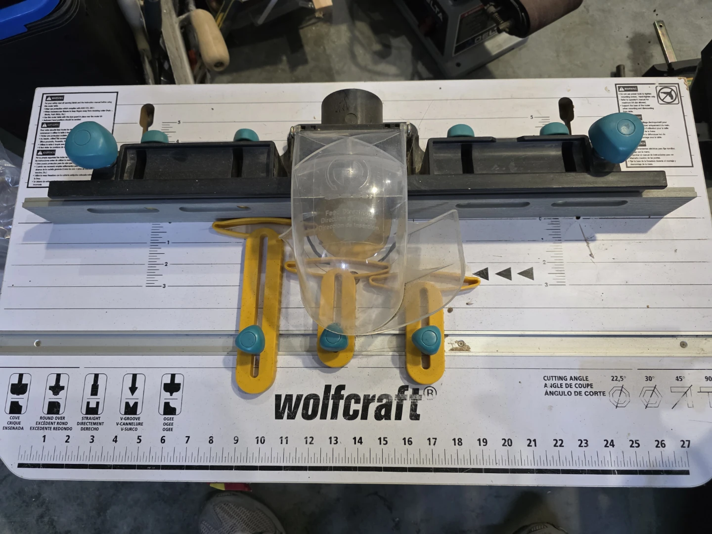 Wolfcraft Router Table with Insert Plates