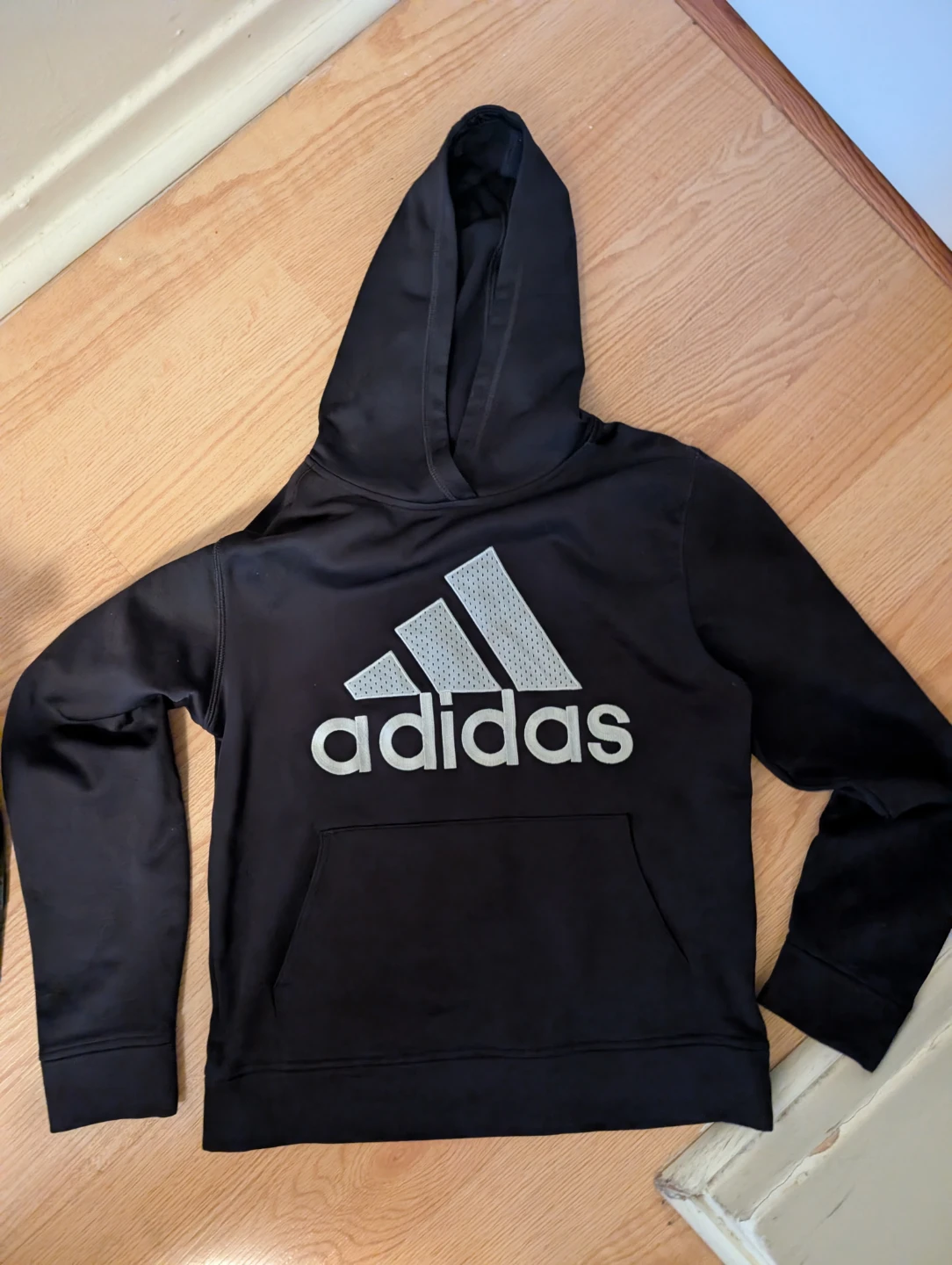 Adidas Hoodie Size L