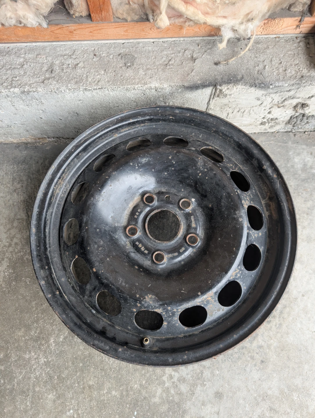 (1)-16 Inch Steel Rim off Volkswagen 5x112 - photo 2
