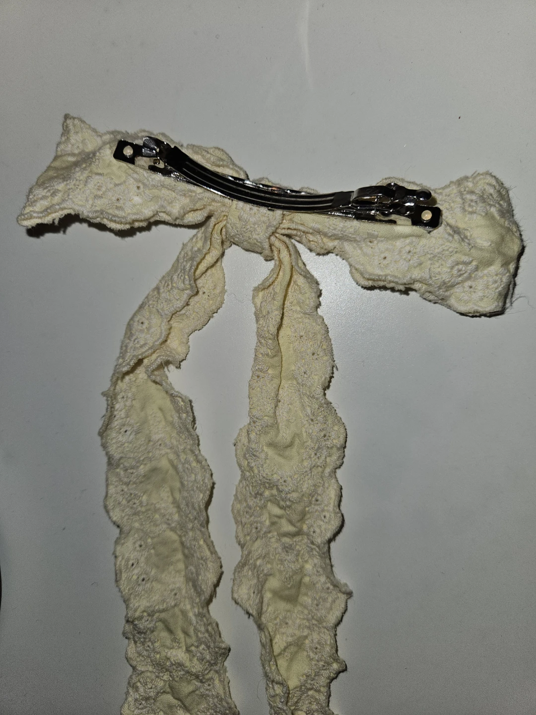 Cream Lace Bow Hair Clip - photo 2
