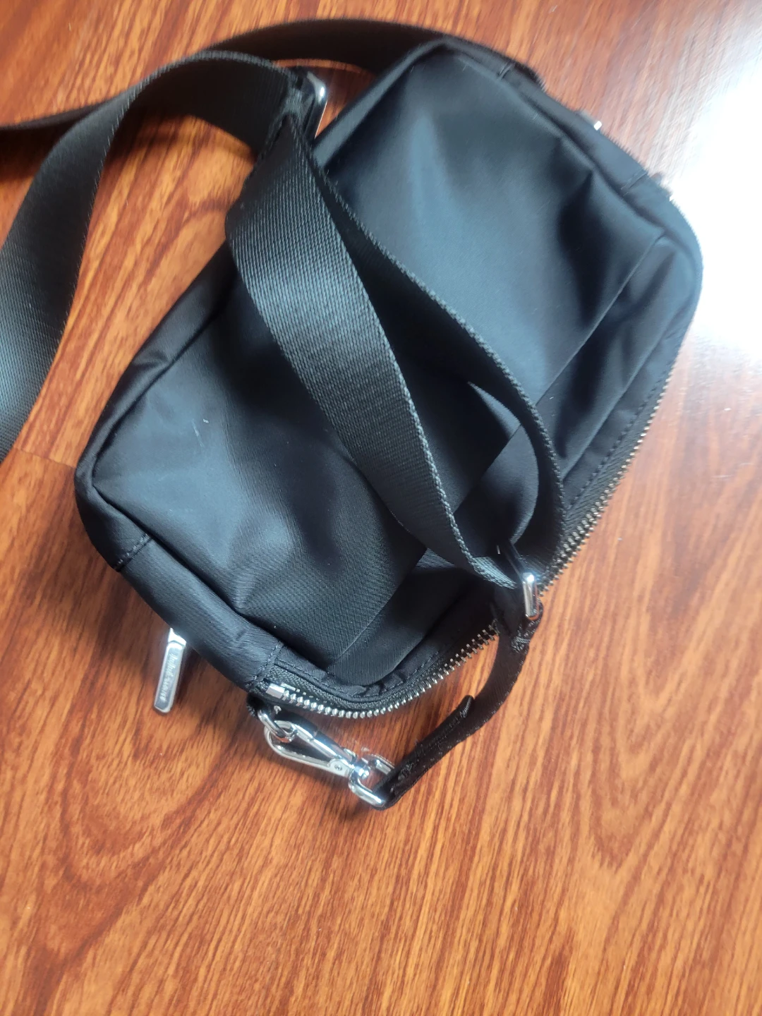 Lululemon Everywhere Belt Bag - Black - photo 3