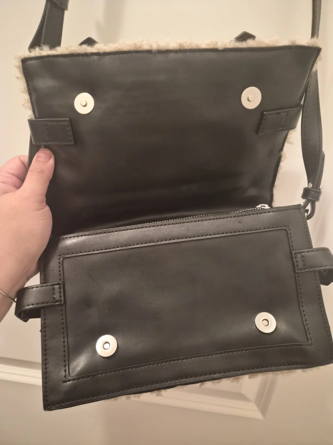 ZARA Black Faux Leather & Sherpa Shoulder Bag - photo 3