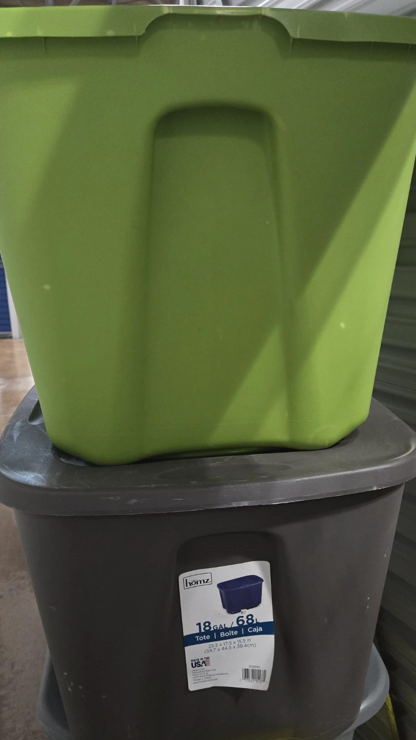18 Gallon plastic Totes