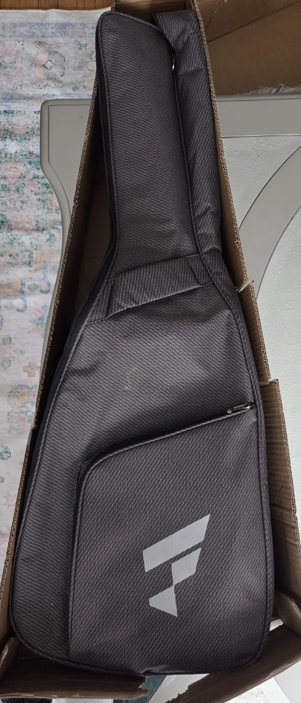 XMARI Electric Guitar with Gig Bag - photo 2