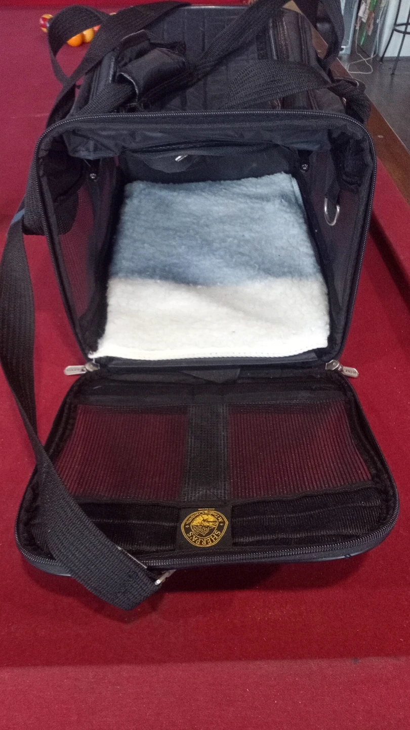Sherpa Pet Carrier Bag 11.5" x 11.8" x 19" (Airline Rated) - photo 4