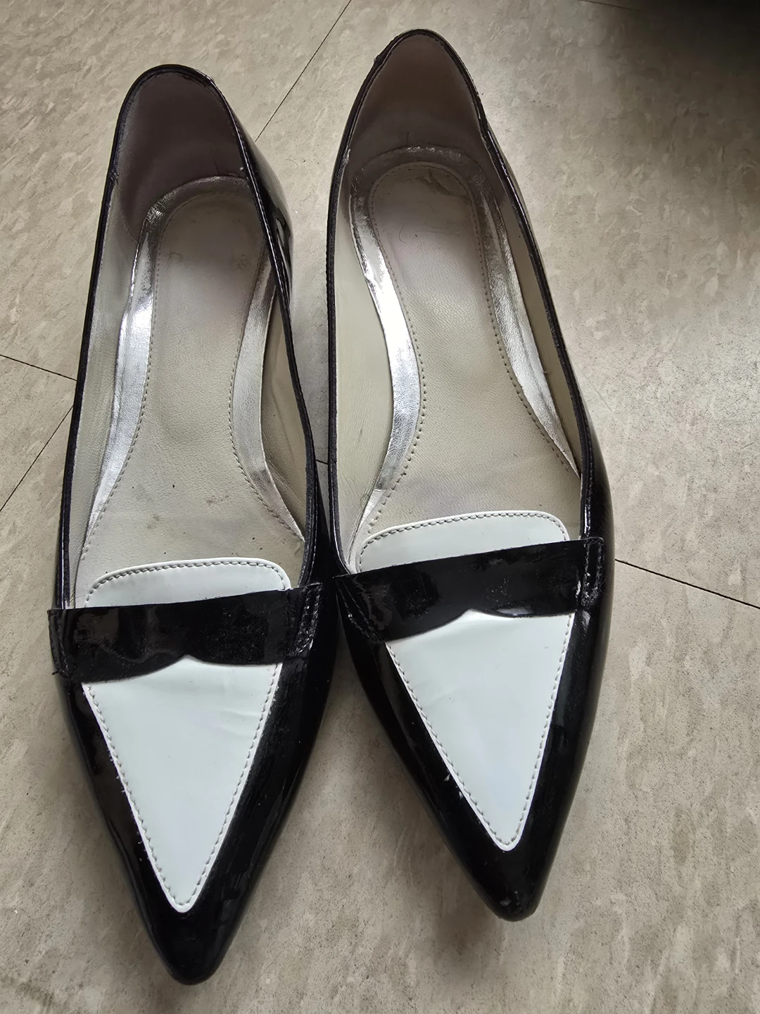 Perlato Women's Black & White Patent Leather Pointed - Size 37.5