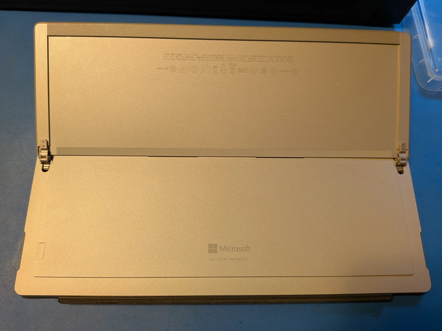 256GB Surface Pro 7 - photo 5