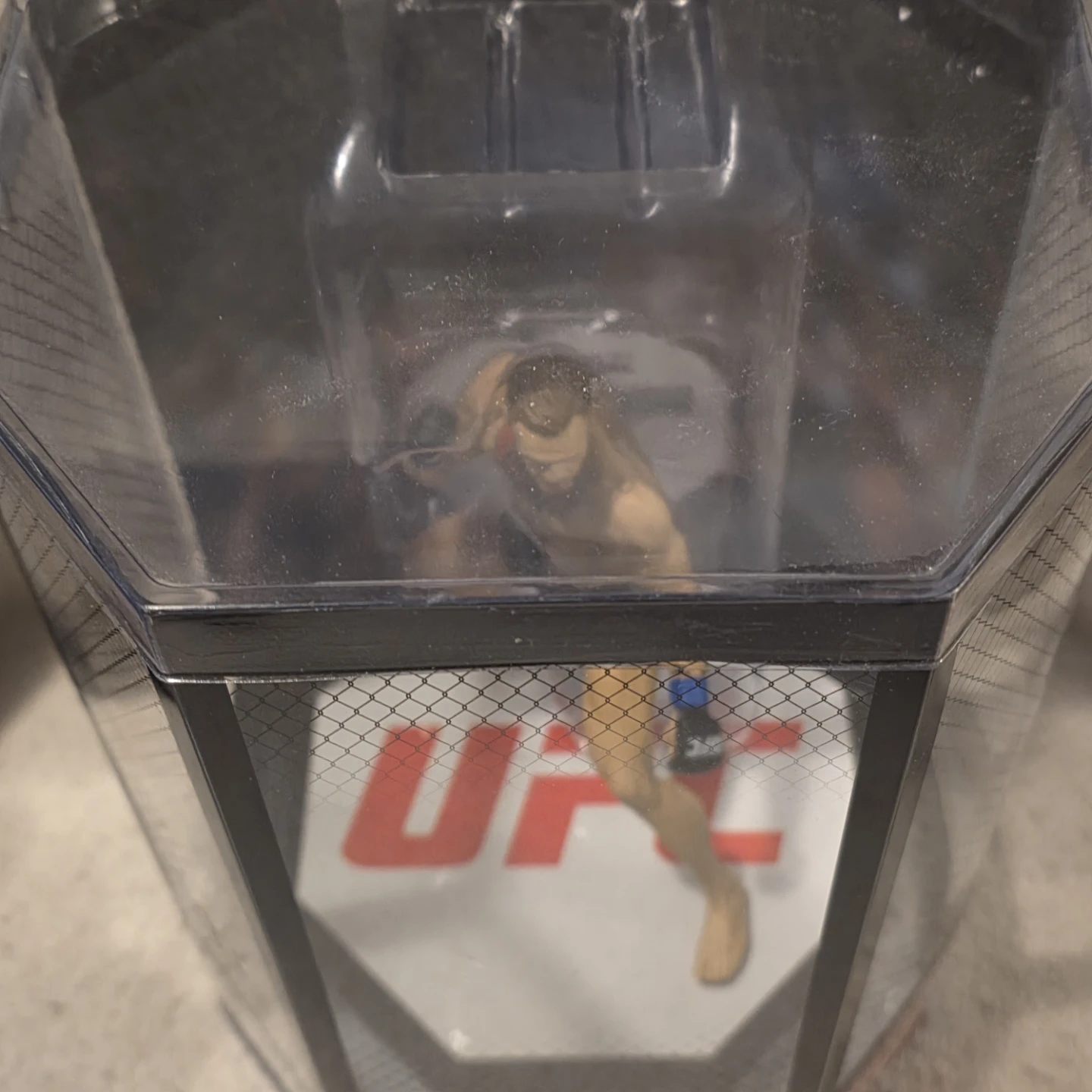 UFC Conor McGregor Action Figure Legacy Series - photo 5