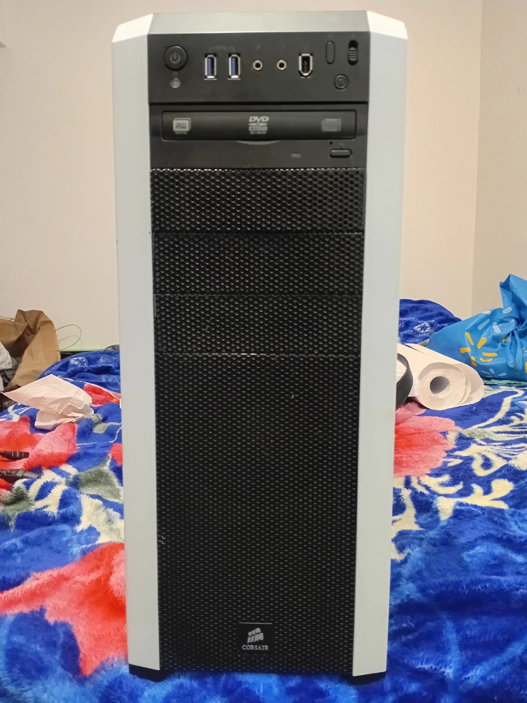 Corsair White Computer Tower Case