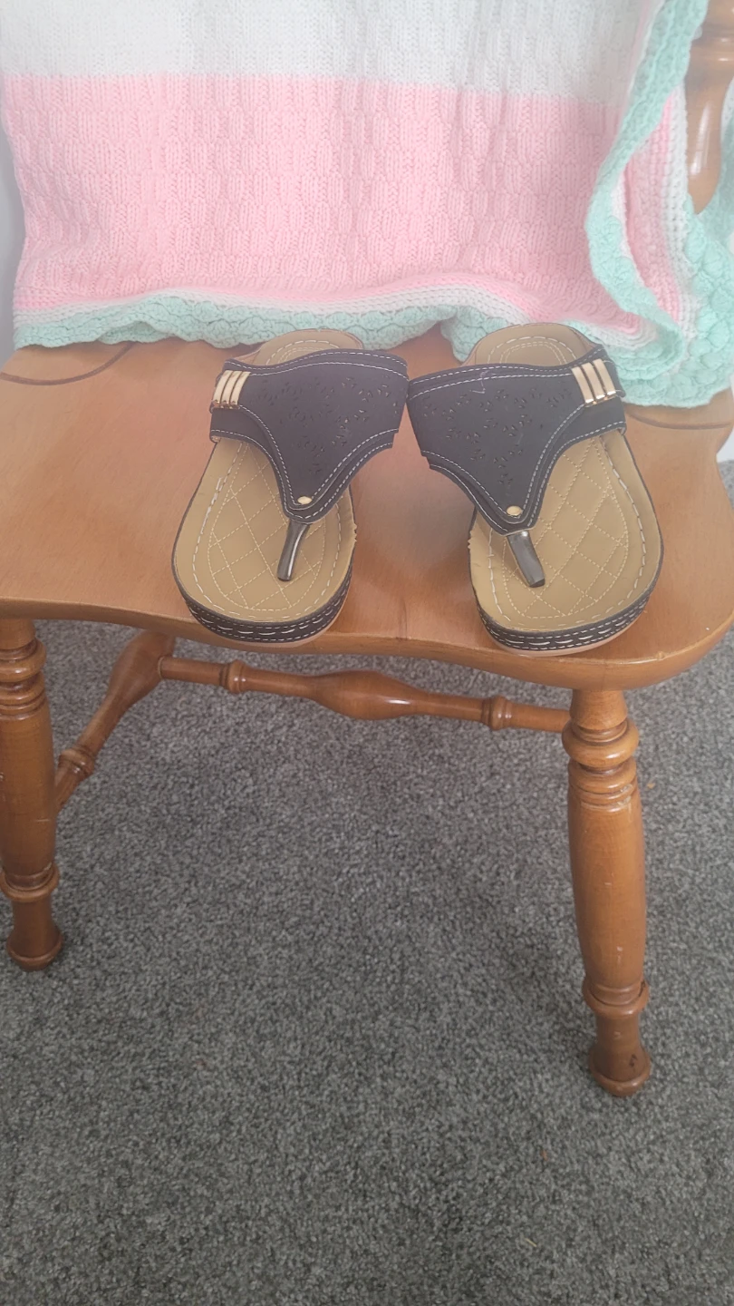 Women's Dark Brown Thong Sandals - photo 2