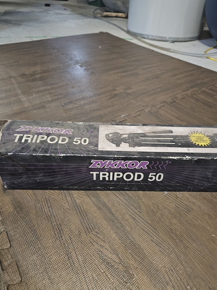 ZykkoR Tripod 50
