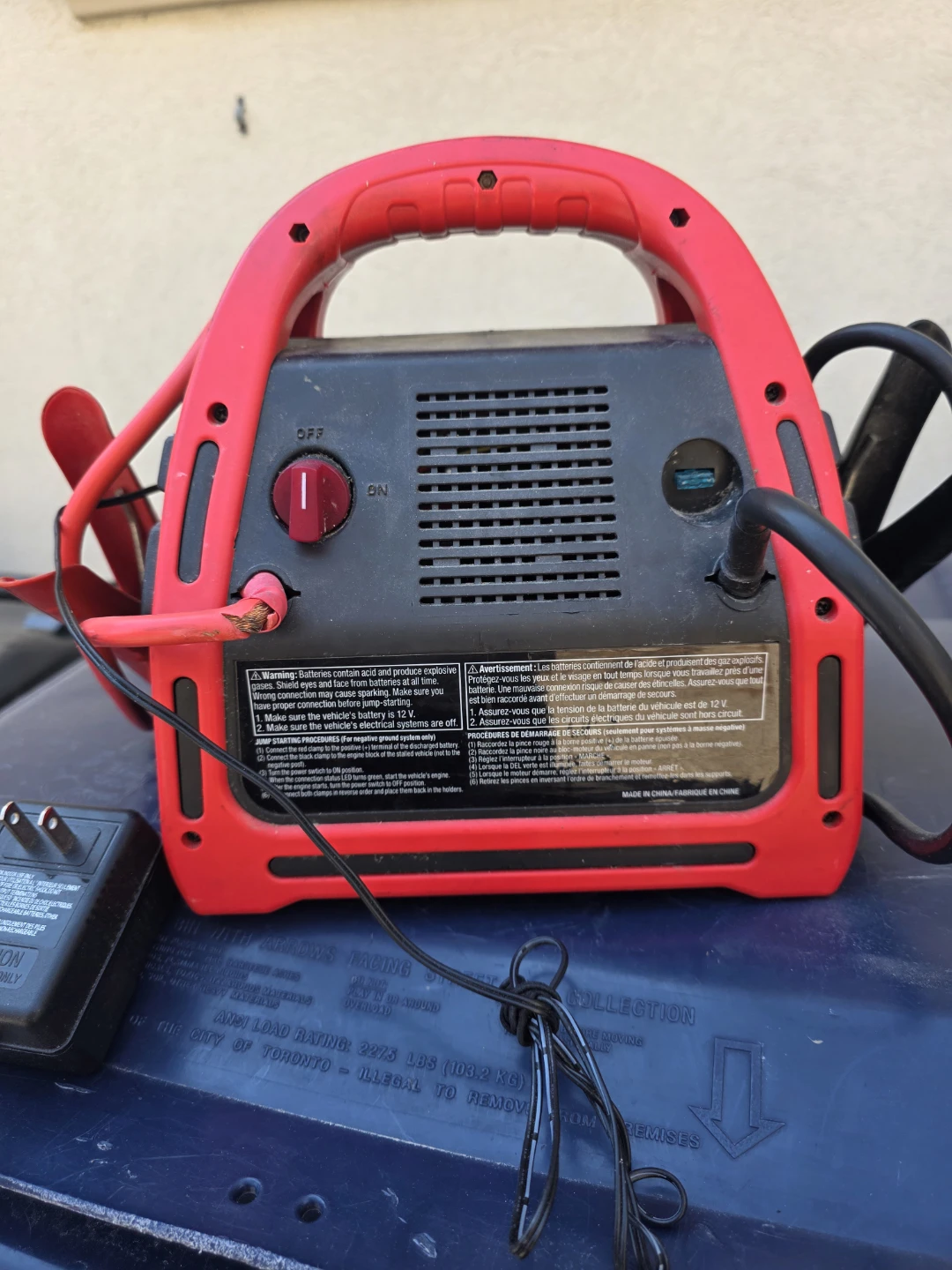 MotoMaster Battery Booster Pack