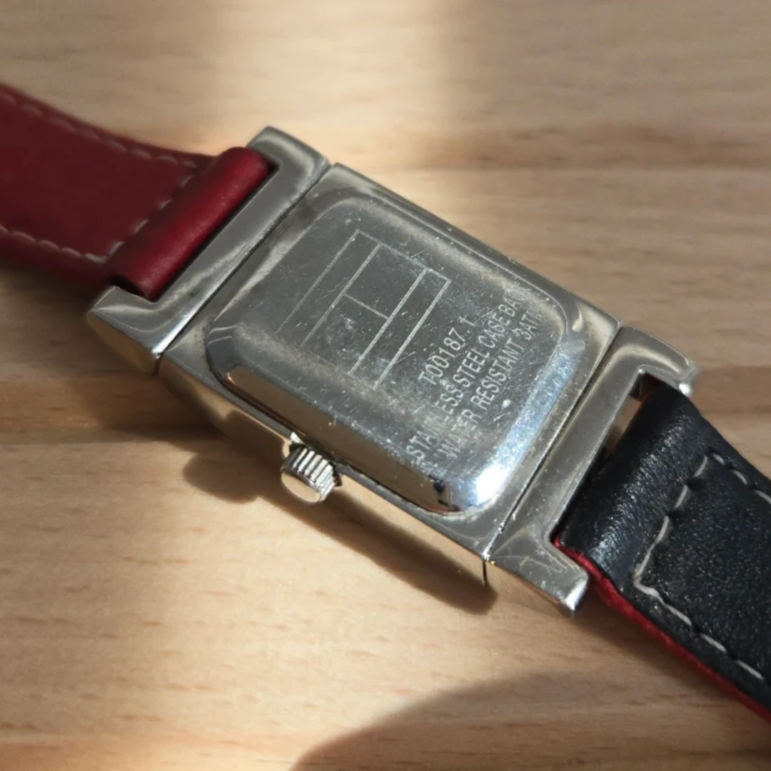 Tommy Hilfiger Watch with Reversible Straps - photo 3