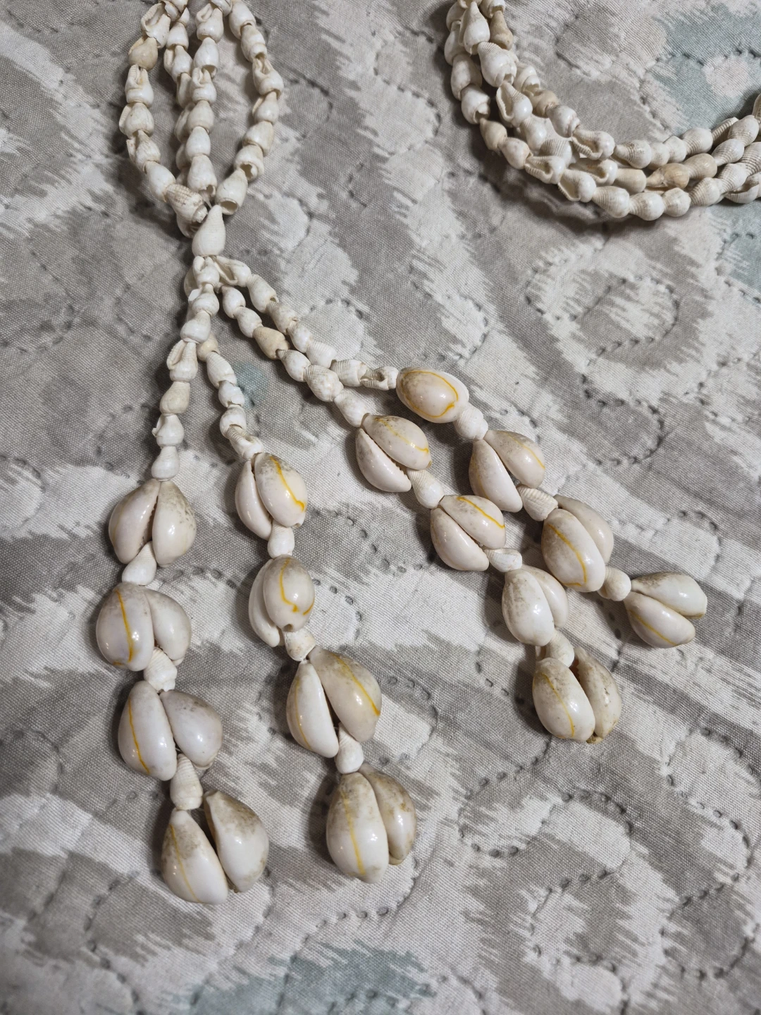 Beautiful Vintage Sea Shell Plant  Hanger - photo 2