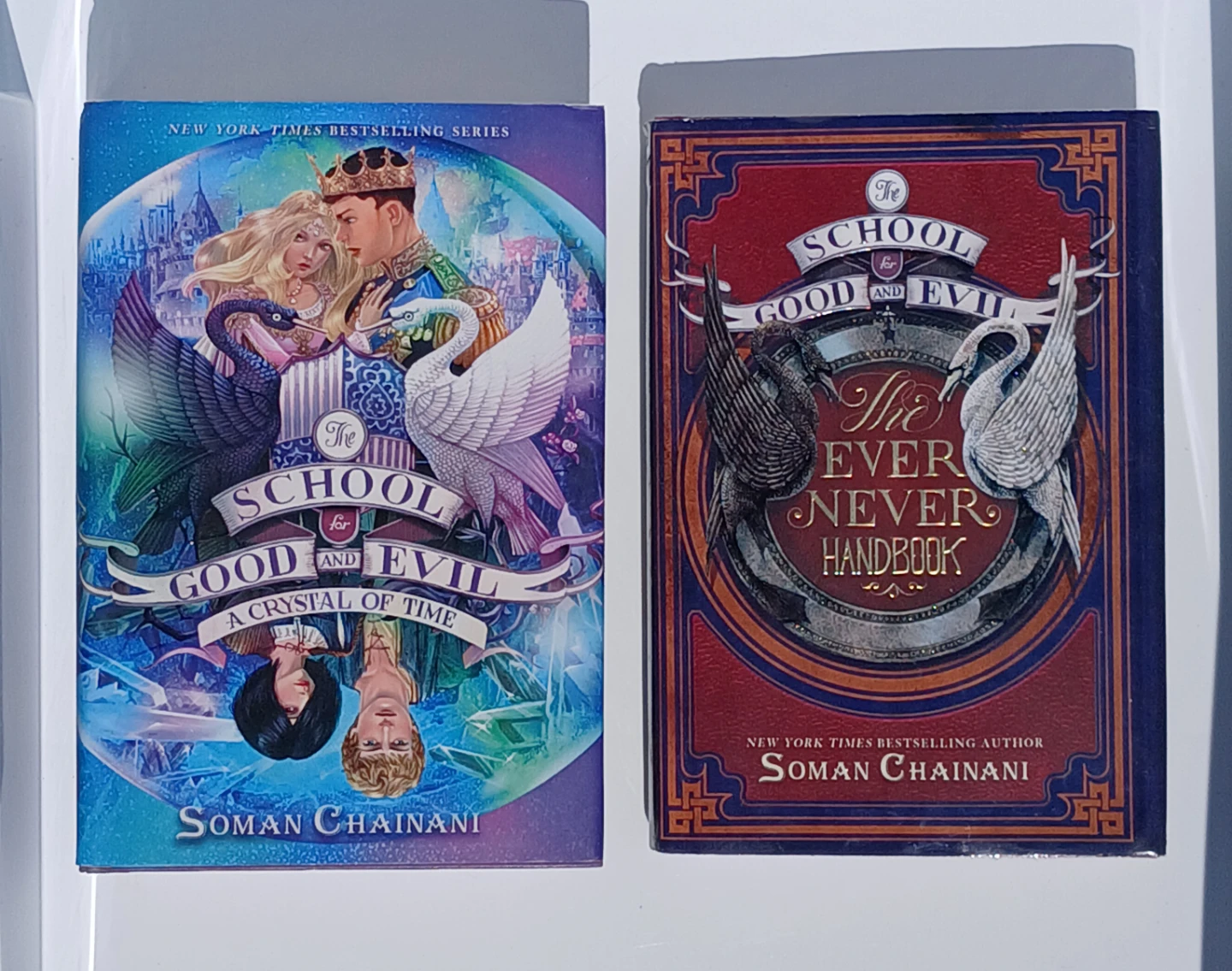 The School for Good and Evil Books 1–5 + The Ever Never Handbook - photo 3