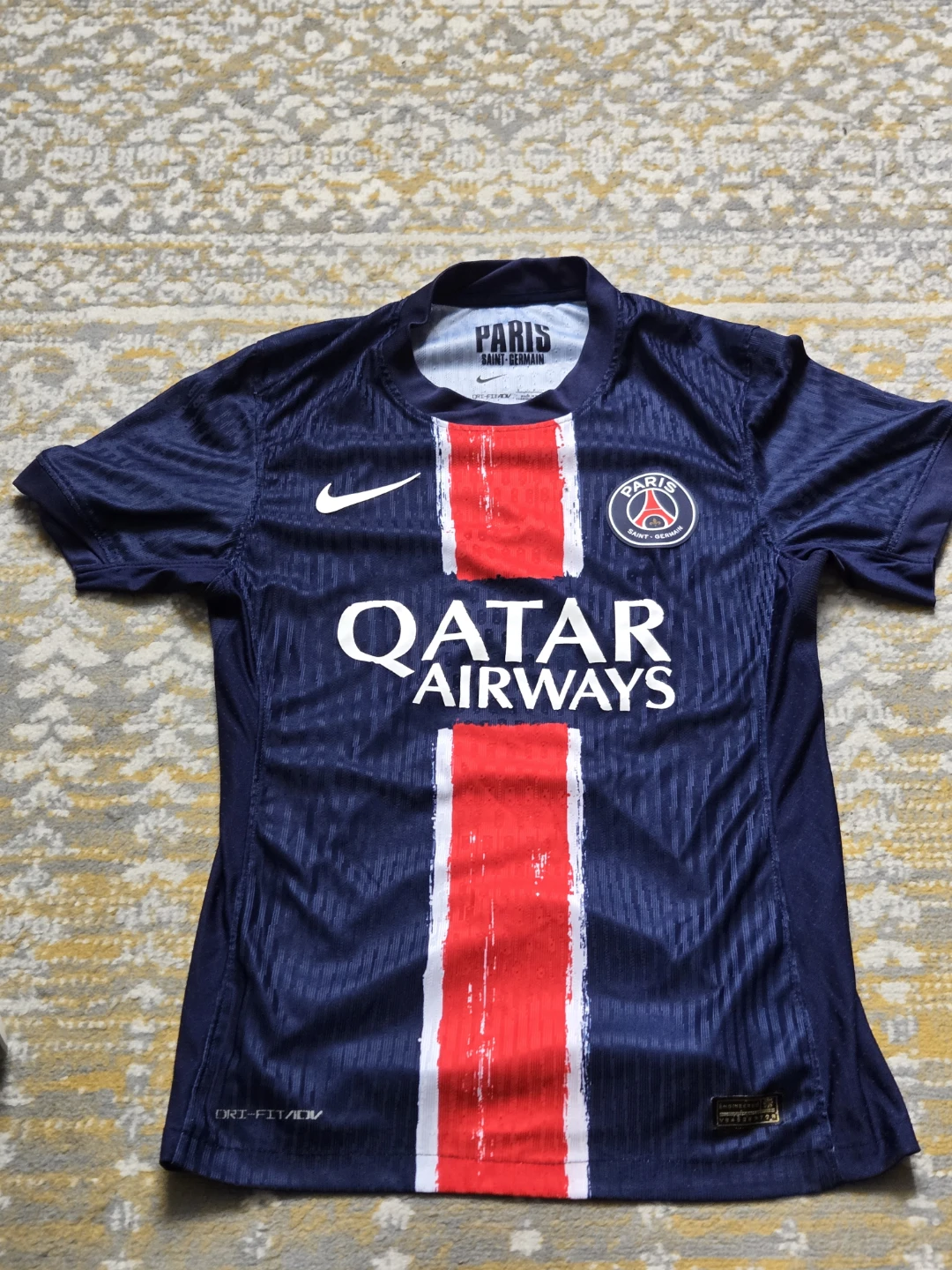 Nike PSG Paris Saint-Germain Soccer Jersey