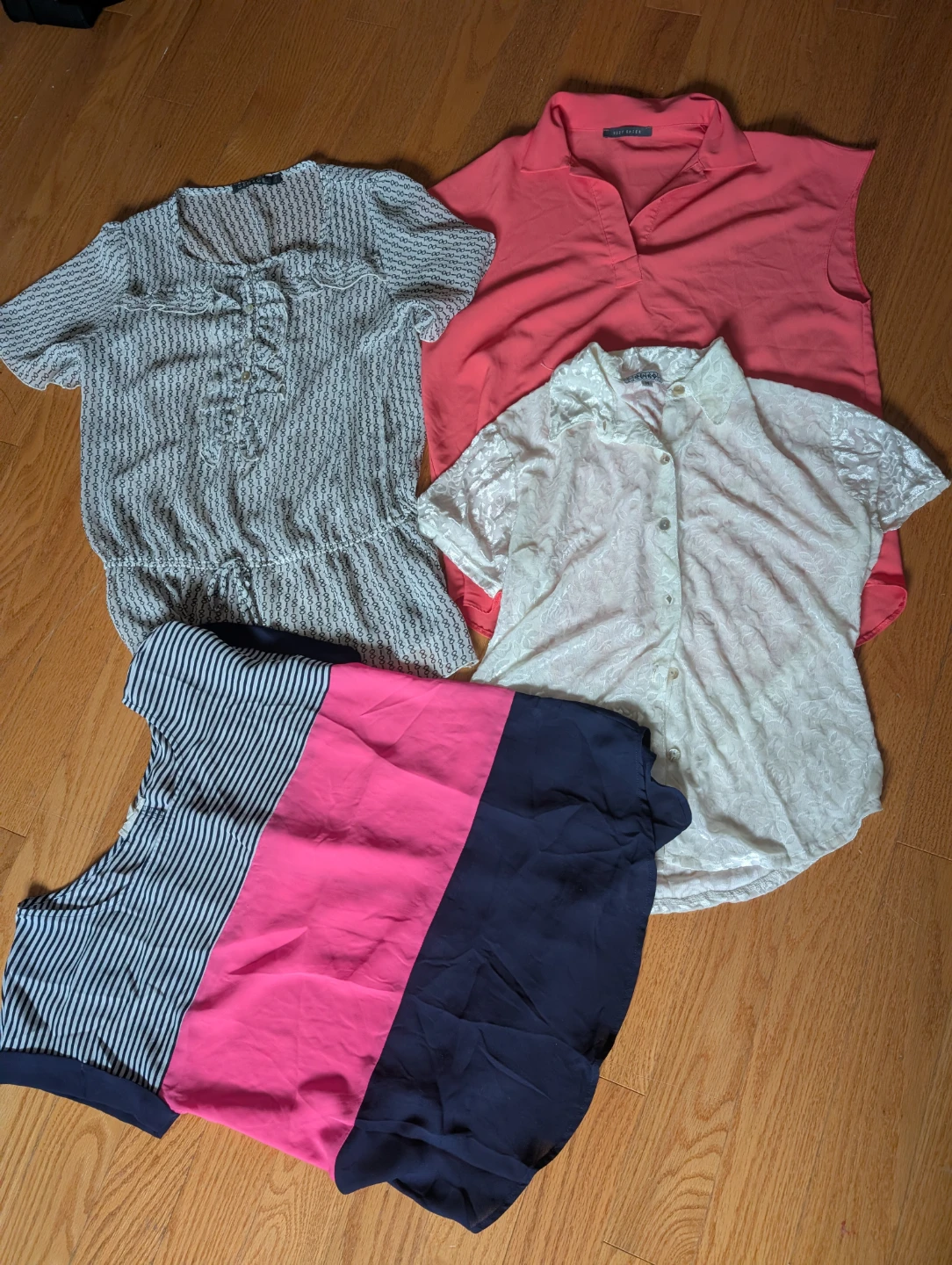 Women's Summer clothes bundle size M-  20 items 🌱 - photo 3