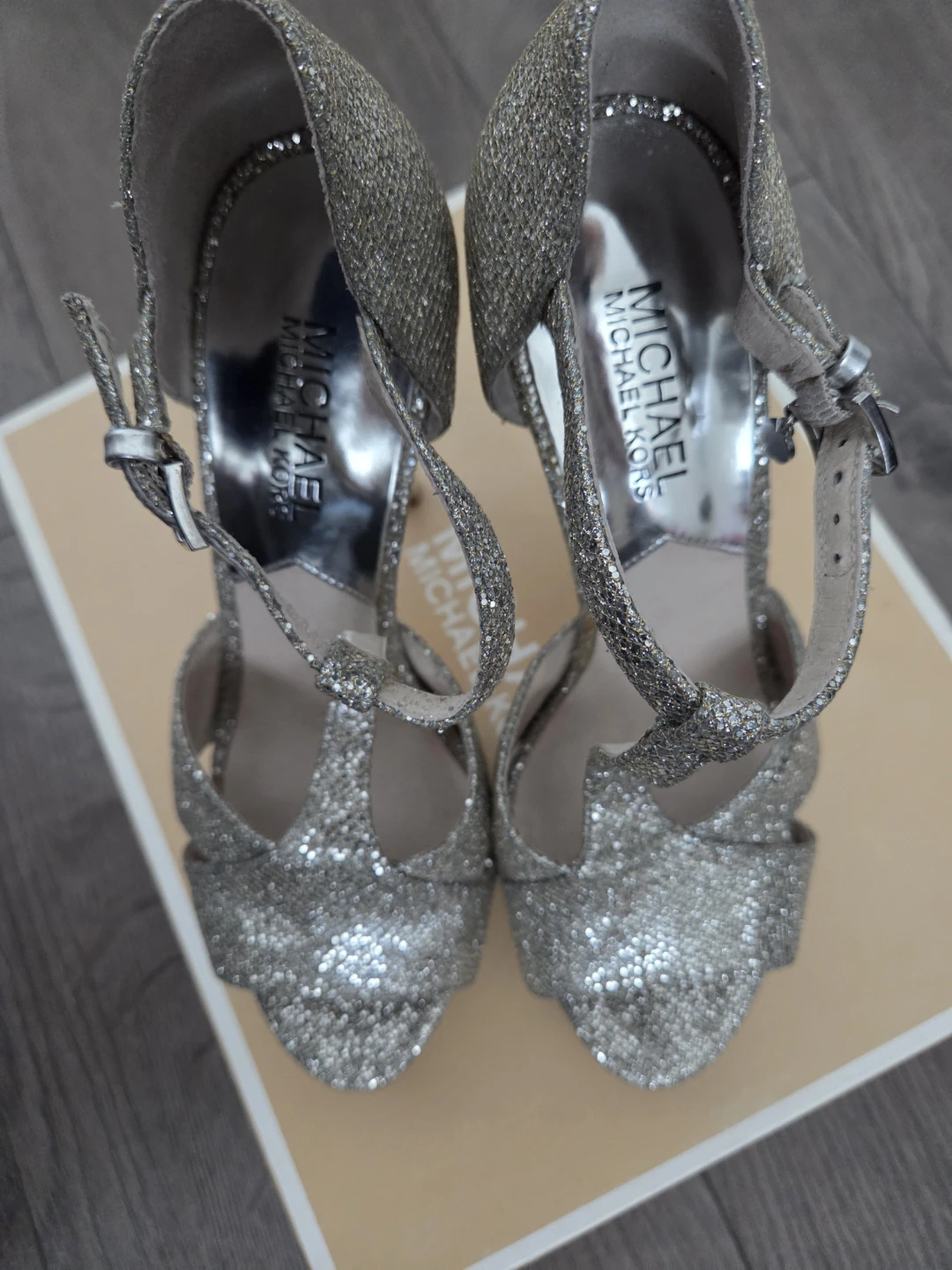 Michael Kors Diana T-Strap Glitter Heels Size 7M - photo 3