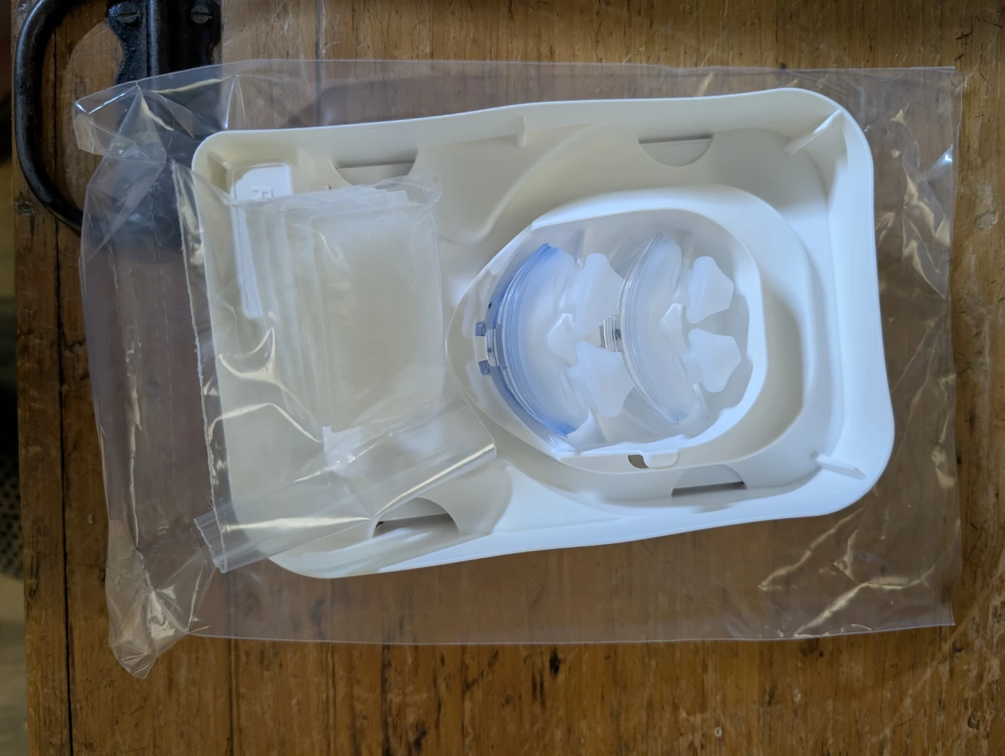 ResMed AirFit P10 Nasal Pillow System CPAP Mask Kit - photo 2