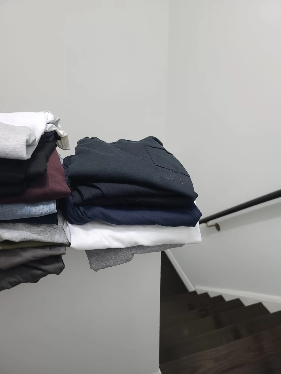 Bundle of Men's T-Shirts - photo 2