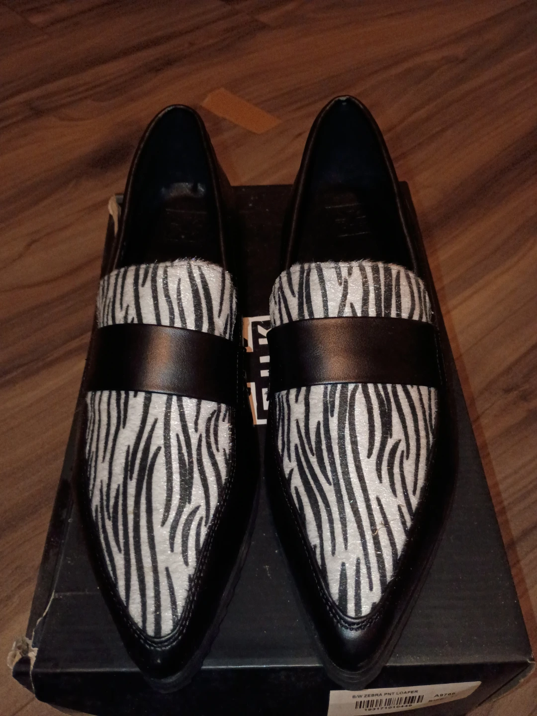 T.U.K. B/W Zebra PNT Loafer - Size 11 - photo 5