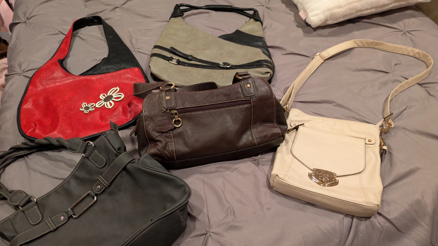 🌱ASSORTED PURSES