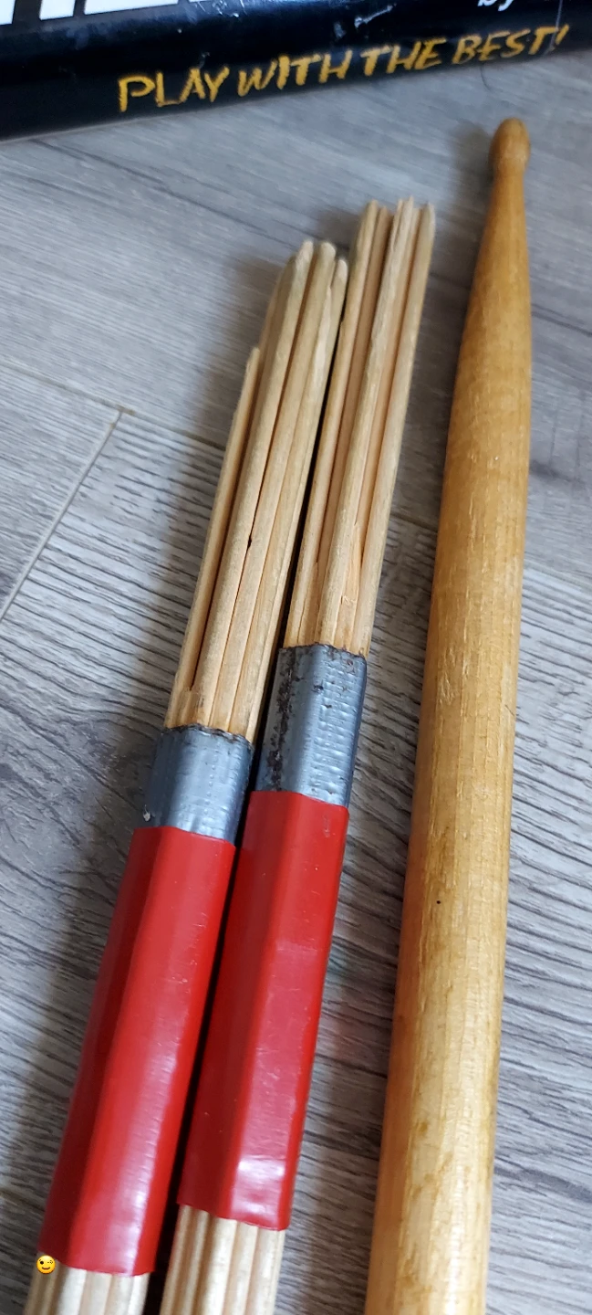 Emergency Assorted Drum Sticks & Brushes - photo 4
